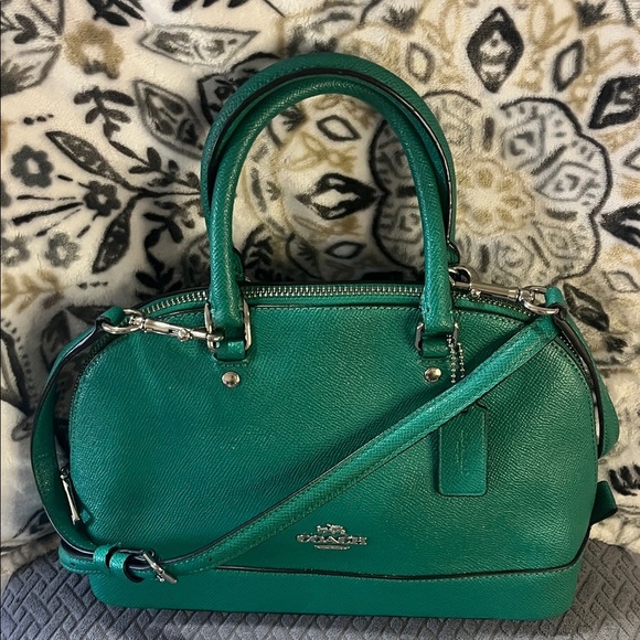 FINAL Coach New York Green Leather Dome Satchel, Silvertone Hardware, with Strap - Picture 6 of 16